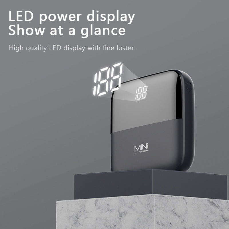 10000mAh Mini Power Bank Mit Frontdisplay Kompakt Quadratformat - Hobbyfy