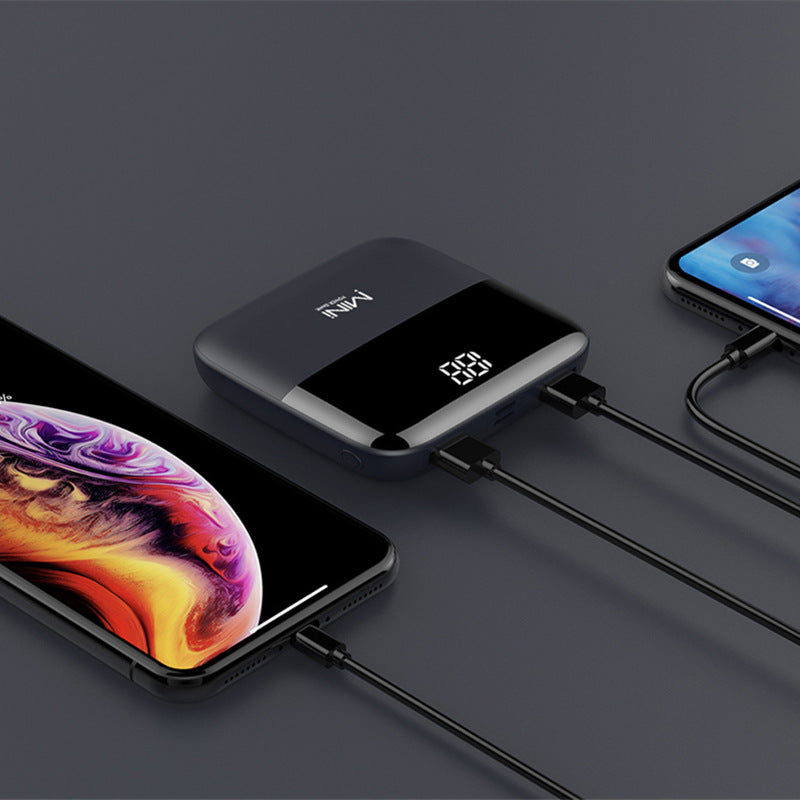10000mAh Mini Power Bank Mit Frontdisplay Kompakt Quadratformat - Hobbyfy