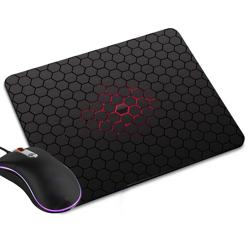 HarzLux Kompaktes Gaming Mauspad Mit Harz-Oberfläche Für Präzision - Hobbyfy
